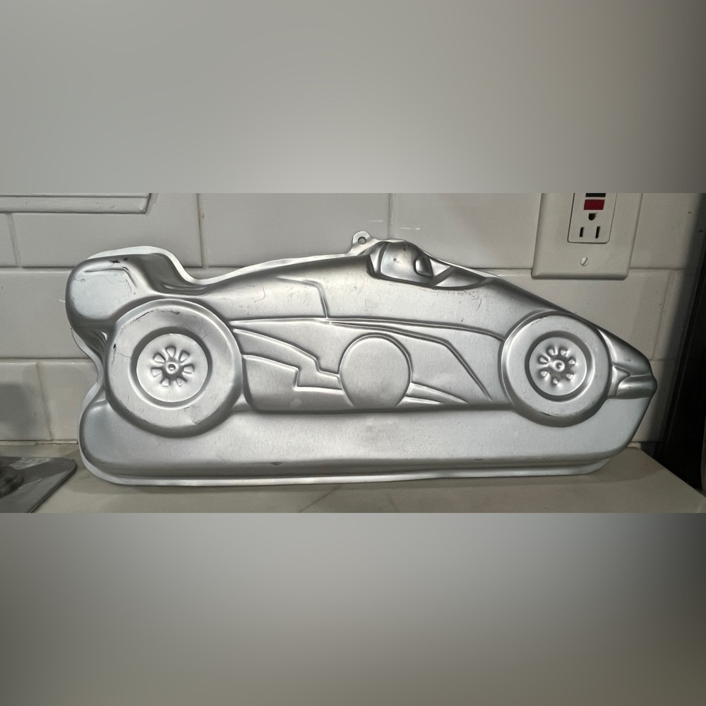 Vintage Wilton 1990 Indy 500 Race Car Cake Pan